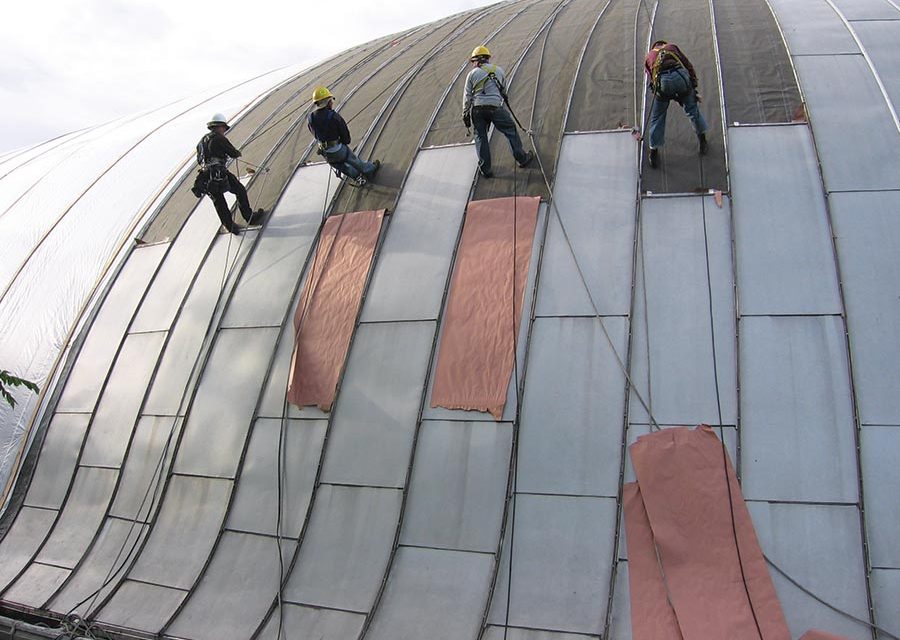 Natural slate is the roofing material with the lowest carbon